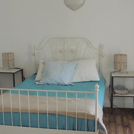 Grande Maison Charentaise: Estuaire Views & Sunset Splendor Mortagne-sur-Gironde Exterior photo